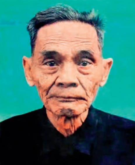 1988年冬天的北京，中共中央组织部接待室外的风裹着雪粒。一个头发花白的老人