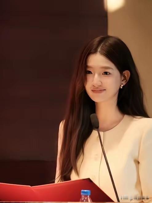 孟羽童回母校浙大设立奖学金12月24日，孟羽童发文称回到母校浙江大学设立了自己