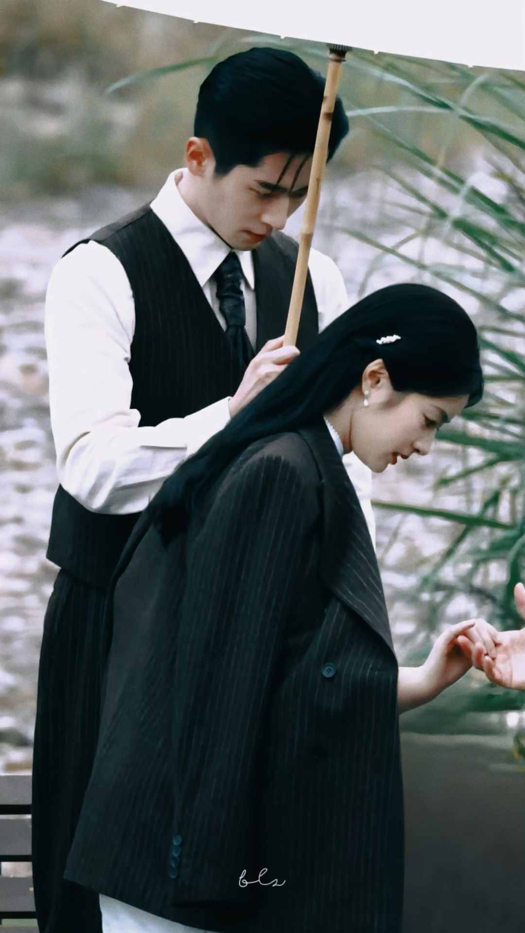 丞磊✘徐若晗《玉簟秋》近期路透🤗苏感✓，CP感✓，民国感✓，但…根据江湖经