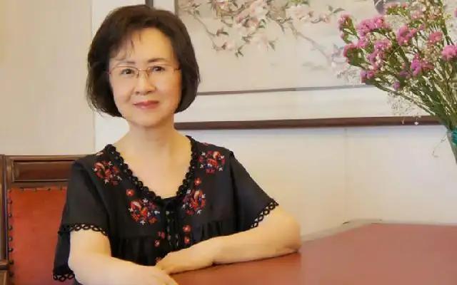 好喜欢琼瑶的这句话："从你大小便不能自理的那一刻起，养老这件事其实就结束了，