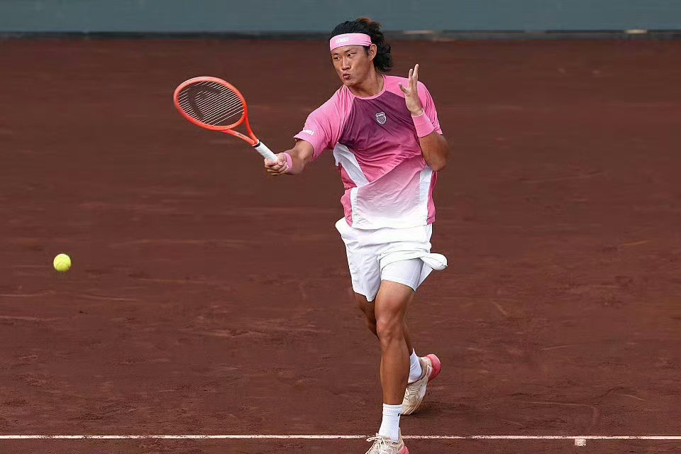 张之臻巡回赛再次首轮游澳网以来只赢了2场比赛，4站比赛首轮游ATP多哈首轮击败N