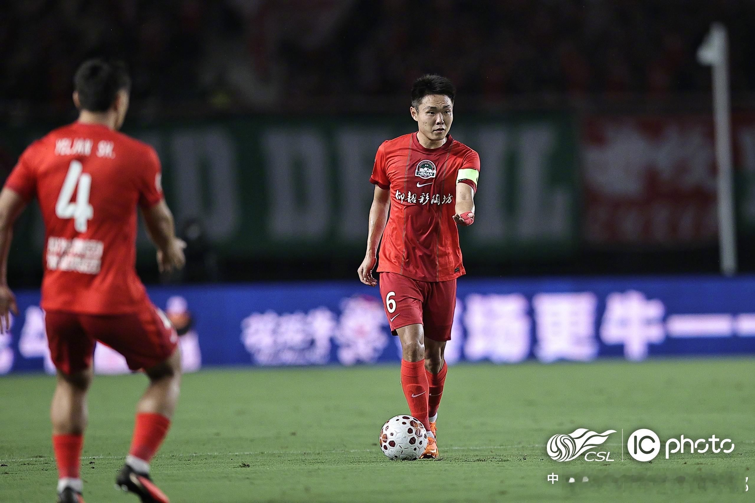 河南俱乐部彩陶坊1-1重庆铜梁龙古斯塔沃连场破门8月29日20:00，2026