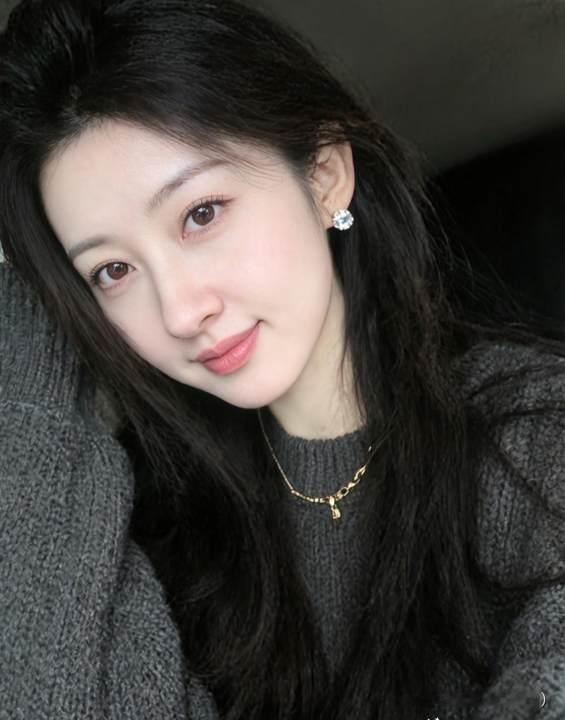 爱到深处，不是束缚，而是信任。她说，他有多爱你，就有多自律。所以，