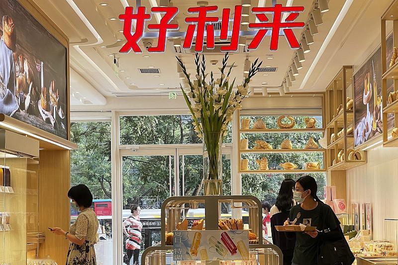 大快人心！“面包刺客”，终于被市场治服了！曾经疯狂扩店的网红烘焙，今年集体熄火！