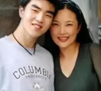 🌞1988年，武汉一女教师，新婚后不久怀孕，不料，孩子刚出生，丈夫竟然脸色