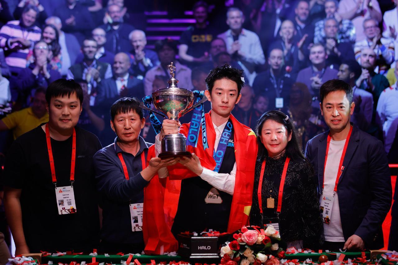 2025/2026赛季中国斯诺克职业球员排名!前16（5人）3、赵心童4、