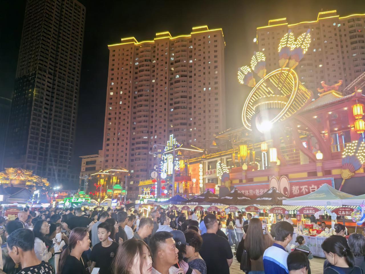 国庆假期来沈阳旅游，有3个万万没想到：1.没想到沈阳故宫、大帅府的人这么多，