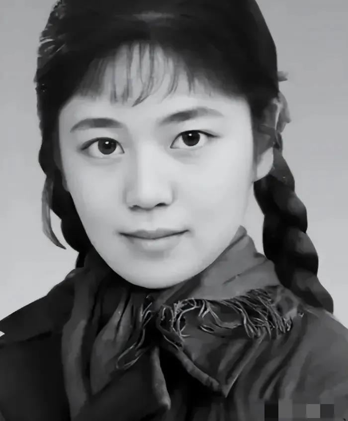 1977年，安徽女知青于文娟，返城前夜把自己给了农村小伙：“你对我的好，我无以为
