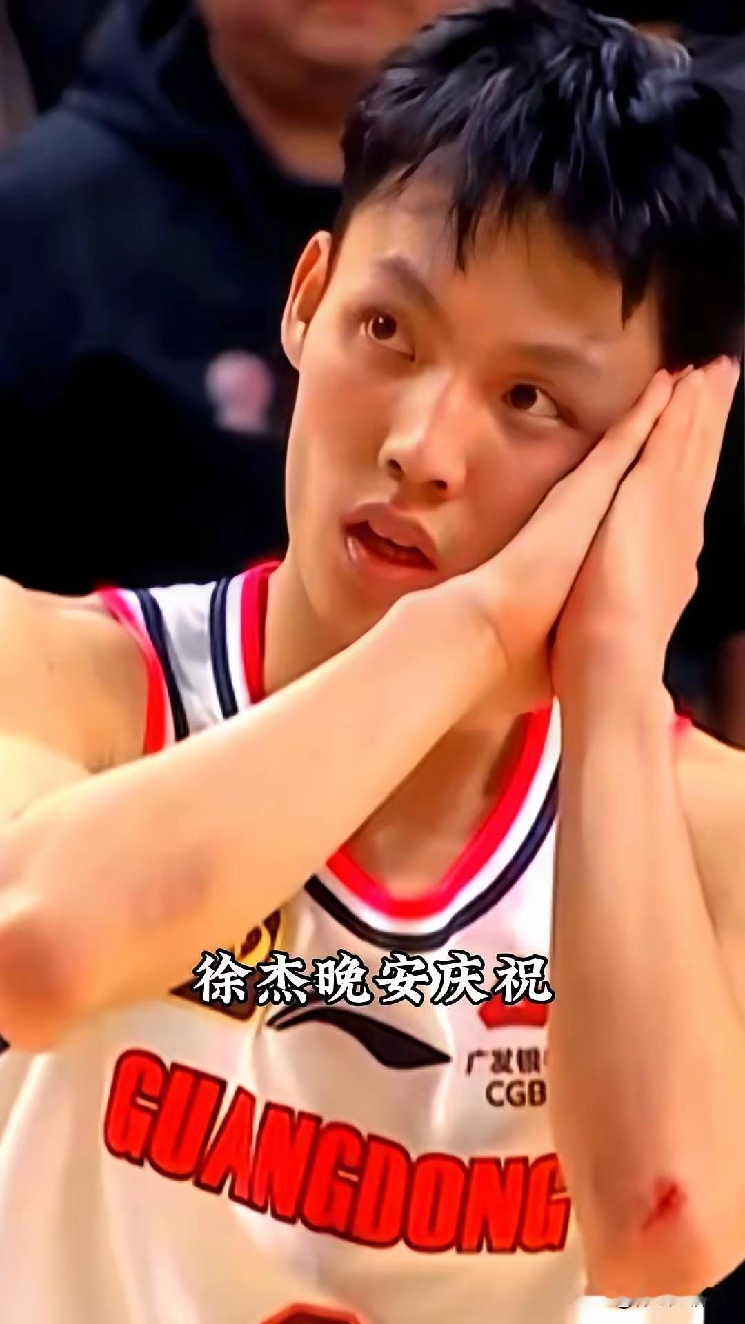 徐杰与河村永辉的直接对决就要来了，这是万众期盼的时刻，到底徐杰与河村永辉谁是亚洲