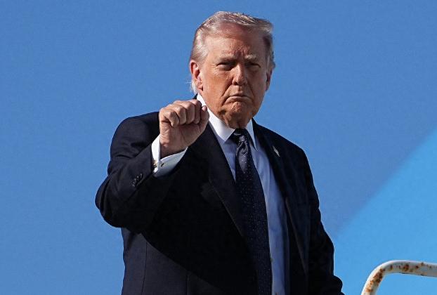 昨天特朗普直接在媒体采访中火力全开，一点情面都不留，公开吐槽英国首相斯塔默，语气