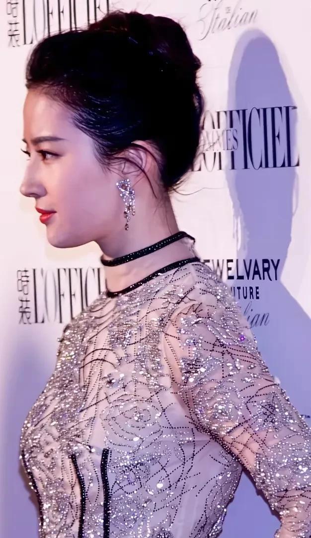刘亦菲大美人儿谁能与之媲美？