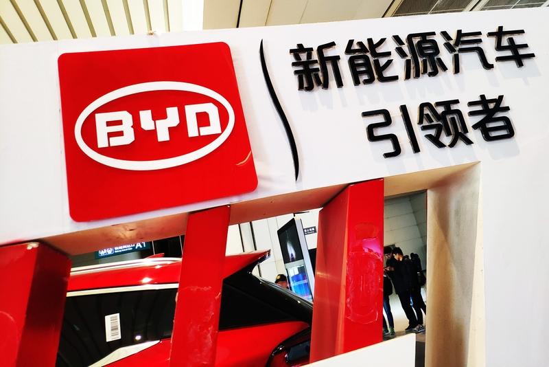 印度商务部还挺护犊子的！印度媒体报道，印度商务部谴责中国比亚迪歧视印度消费者，让