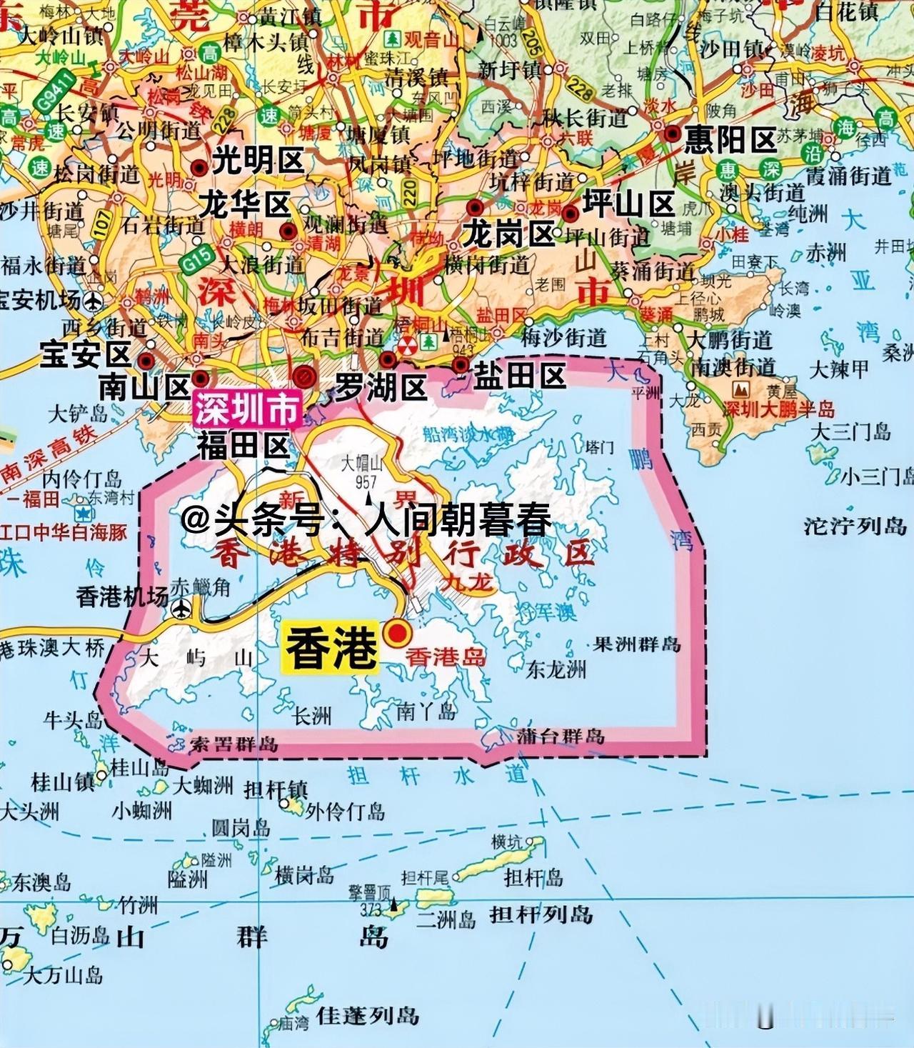 看地图时发现，原来在香港的南部海域上还密密麻麻的分布着一个叫万山群岛的大型岛屿群