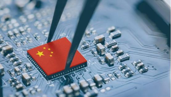 “美国要彻底玩死中国，是绝不会只用一种手段的。”最近，美国为了迫使咱们放松稀土出