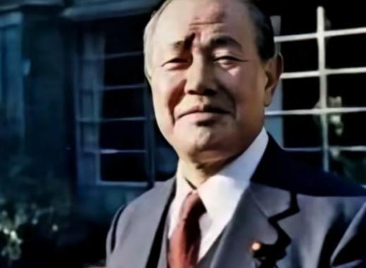 日本现在最慌的，其实不是航母下饺子，也不是火箭炮射程，而是把这些年日本偷偷埋在中