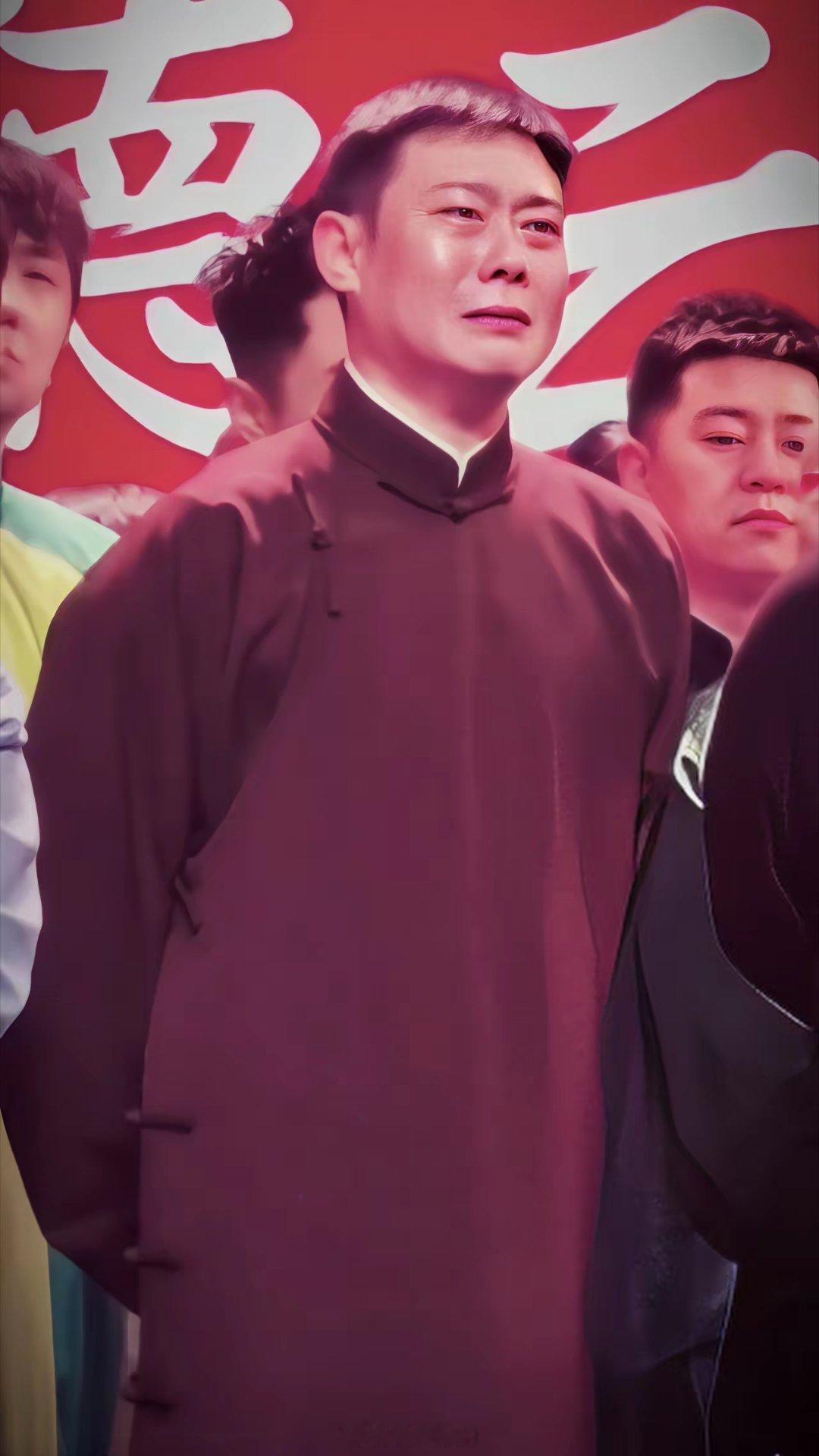 太心疼了！终于明白，为什么栾云平在今年的德云社封箱大会上哭成泪人了，不是因为孙越