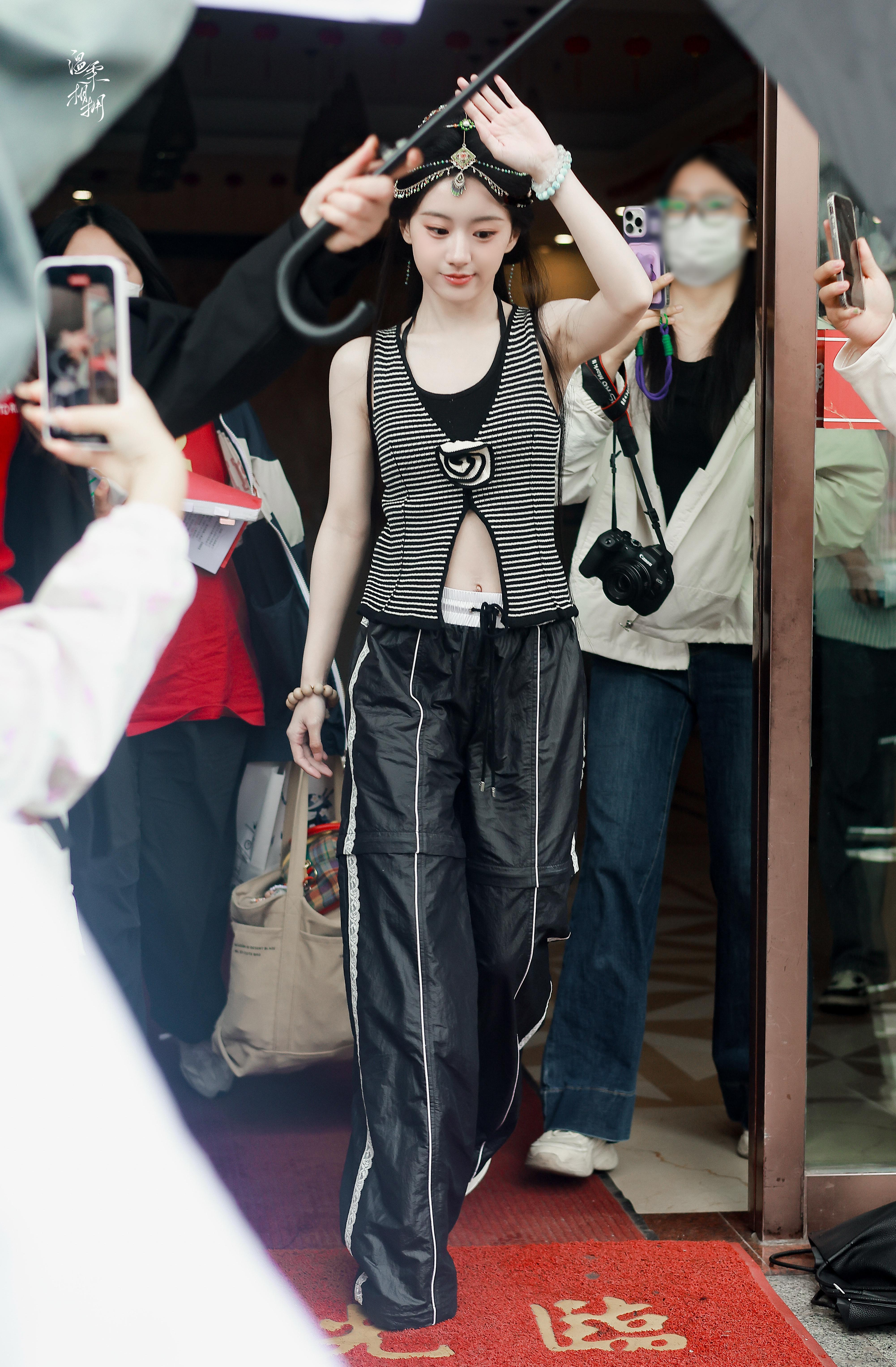 包上恩在复制粘贴的时代，你是手写的诗