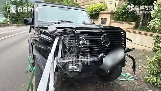 “狗从天降”逼停豪车？陈可辛香岛道上演“现实飞车大片”！今天中午12点多，香