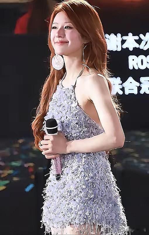 我的好朋友是个医生，她跟我说了个扎心又真实的真相：像赵露思现在身材状态这么好，