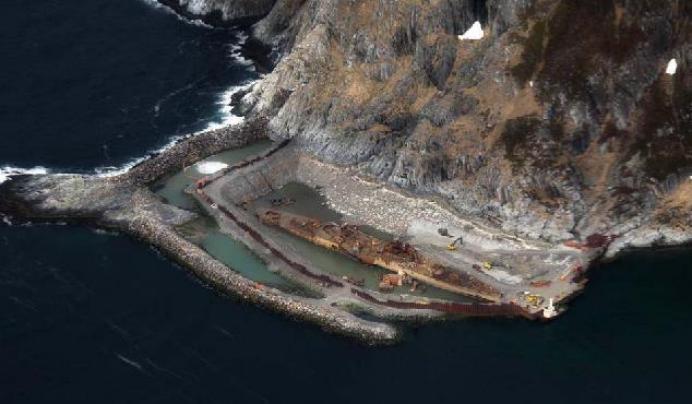 1994年，印度以废铁价从俄罗斯购入老旧的巡洋舰“摩尔曼斯克”号。这笔被印方