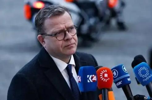 原以为芬兰总理这趟中国行只是一场单纯的“带货之旅”，没想到让芬兰举国沸腾的，是北