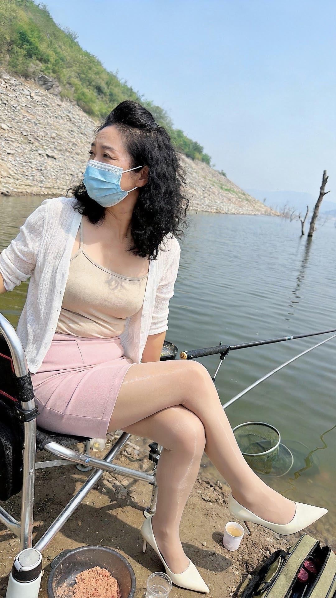 你喜欢穿什么长度的袜子