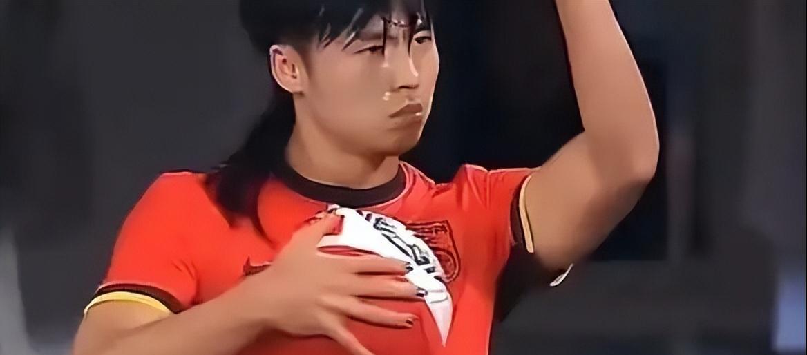 中国U23国家队创造历史，首次晋级亚洲杯决赛，最后悔的球员应该是汪士钦。作为