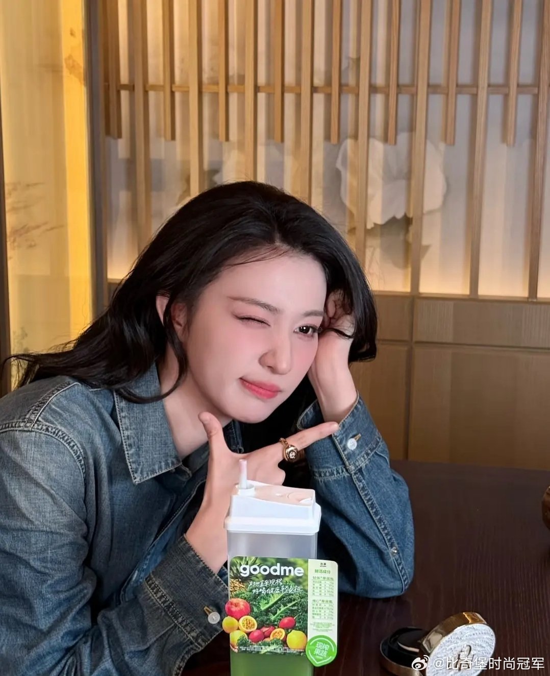 看来是王楚然的新推广了，老古茗浪费我表情，人生第一杯果蔬茶就这么被你骗了