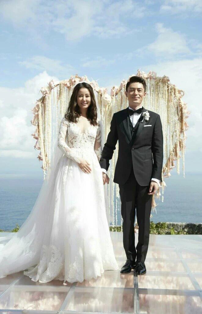 为什么明星的婚纱没有重工​​​