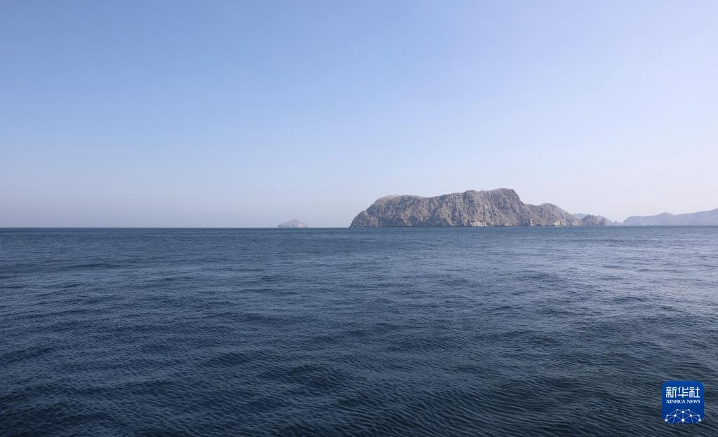 立法锁定航道权益！霍尔木兹海峡开启收费时代，多方博弈升温。格隆汇8月24