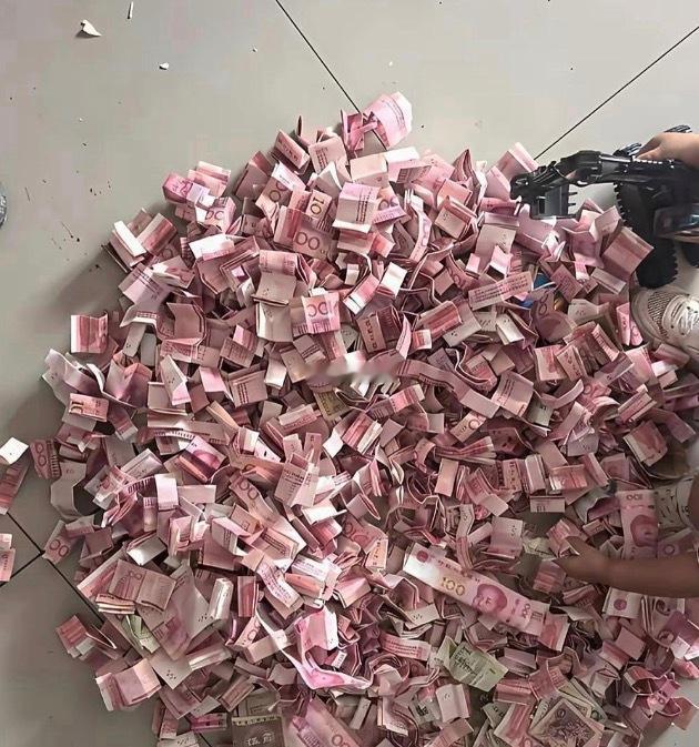 砸了弟弟的存钱罐，愧疚感翻涌，恨自己一时冲动太莽撞！