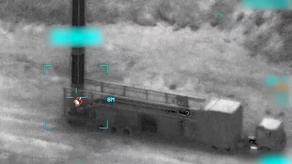 伊朗防空系统被炸烂后，以色列武装无人机就昼夜在伊朗上空飞行，专门堵在伊朗地下导弹