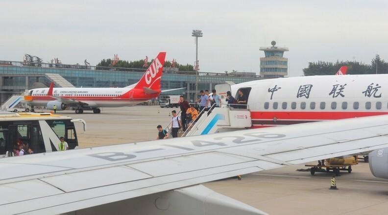 今天唠唠梧州机场，这客流量少得是真可怜，我看都不如直接关闭算了，你们看看这几年的