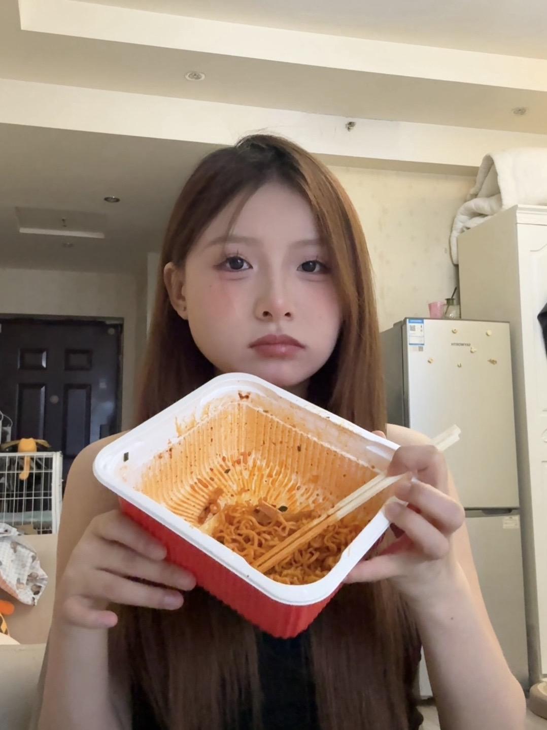 给你宇宙好不好 呀