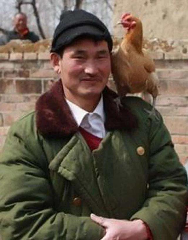 朱之文曾直白坦言：“讲句实在话，我压根不缺钱。”面对记者的现场追问，大家都很好奇