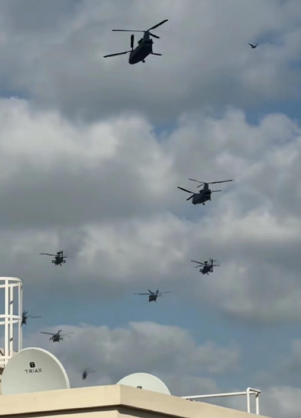 美国和伊朗的军事实力：美国：准备下吧，我要打你了。伊朗：知道了。美国：人都