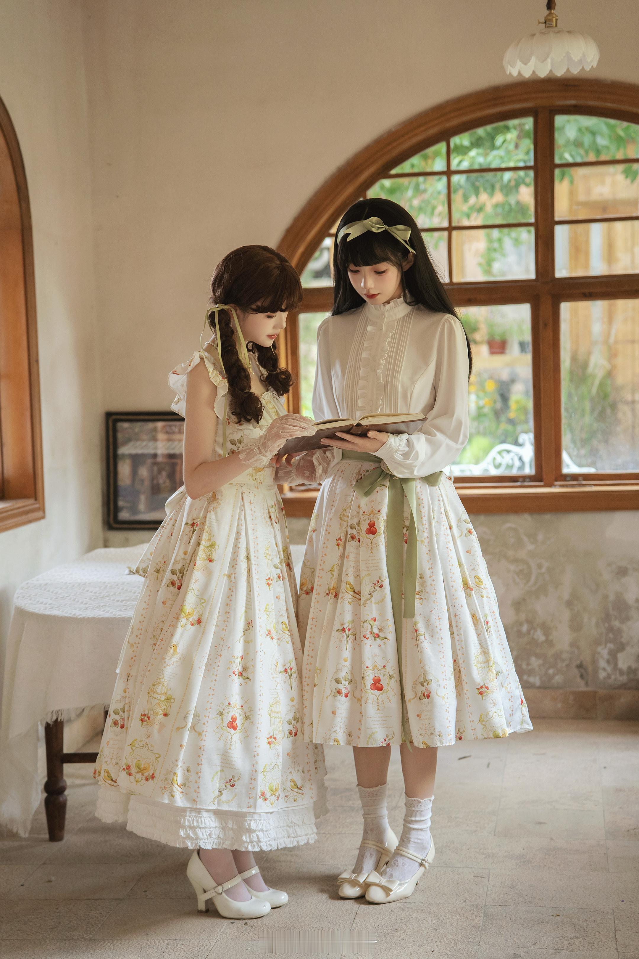 山雀与山楂🧚‍♀️：北北今夜不睡觉&多野加糖👗：春日花语摄影lolita摄影