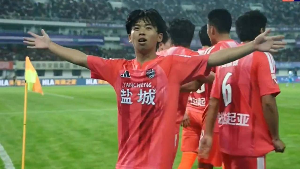 苏超一夜太刺激！常州3-0南通，暂列榜首！无锡3-1开门红！最新积分榜