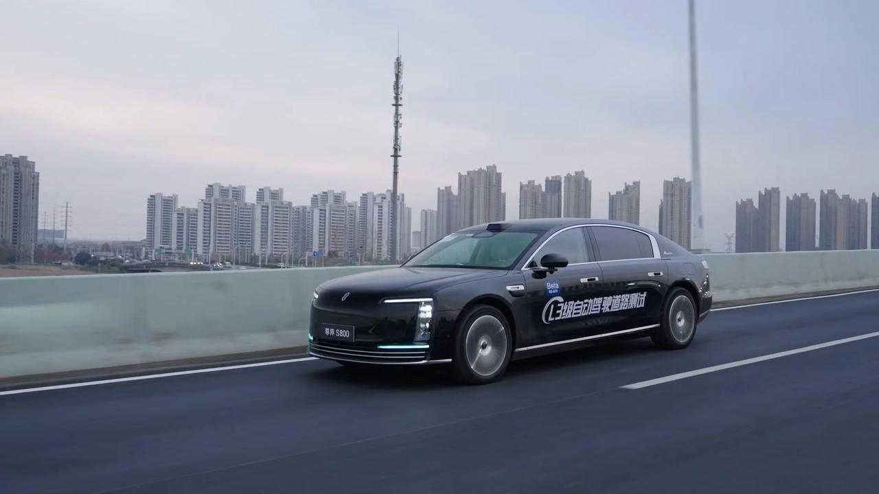 这些测试数据，可能会成为行业共享的财富换个角度看，鸿蒙智行的L3测试跑在真实开