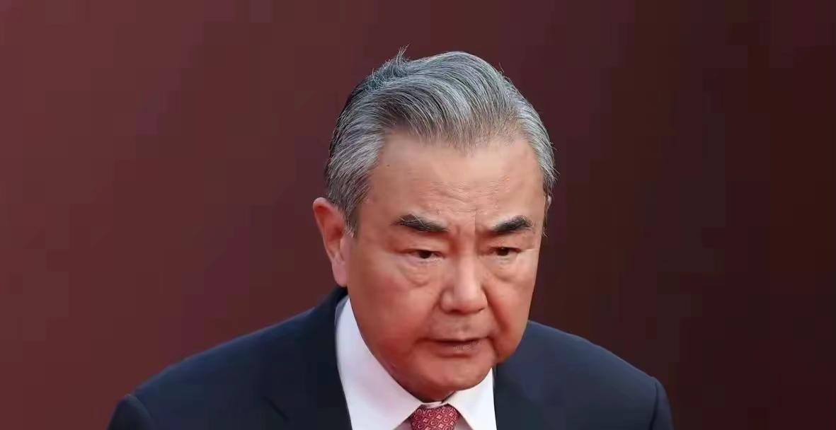 国家这下终于看明白了！针对台湾回归问题，拖的越久，付出的代价也就越大。这话不