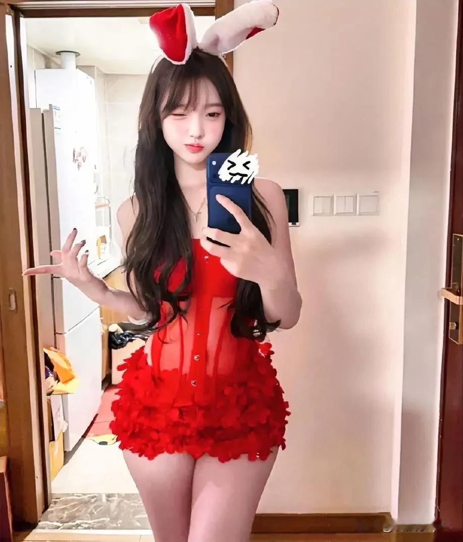 2025年12月20号晚上，一个无锡男子在社交平台上发了一段视频，提到他前女友做