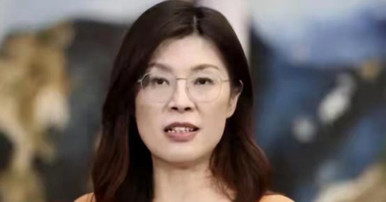 郑丽文最新民调出来，以71%的支持率遥遥领先。由于张亚中痛击郑丽文的错误言论、