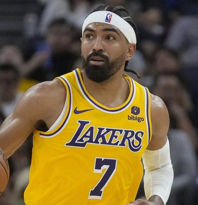 湖人报价库明加了~湖人筹码：文森特、克莱伯、2032年次轮勇士：除去！E