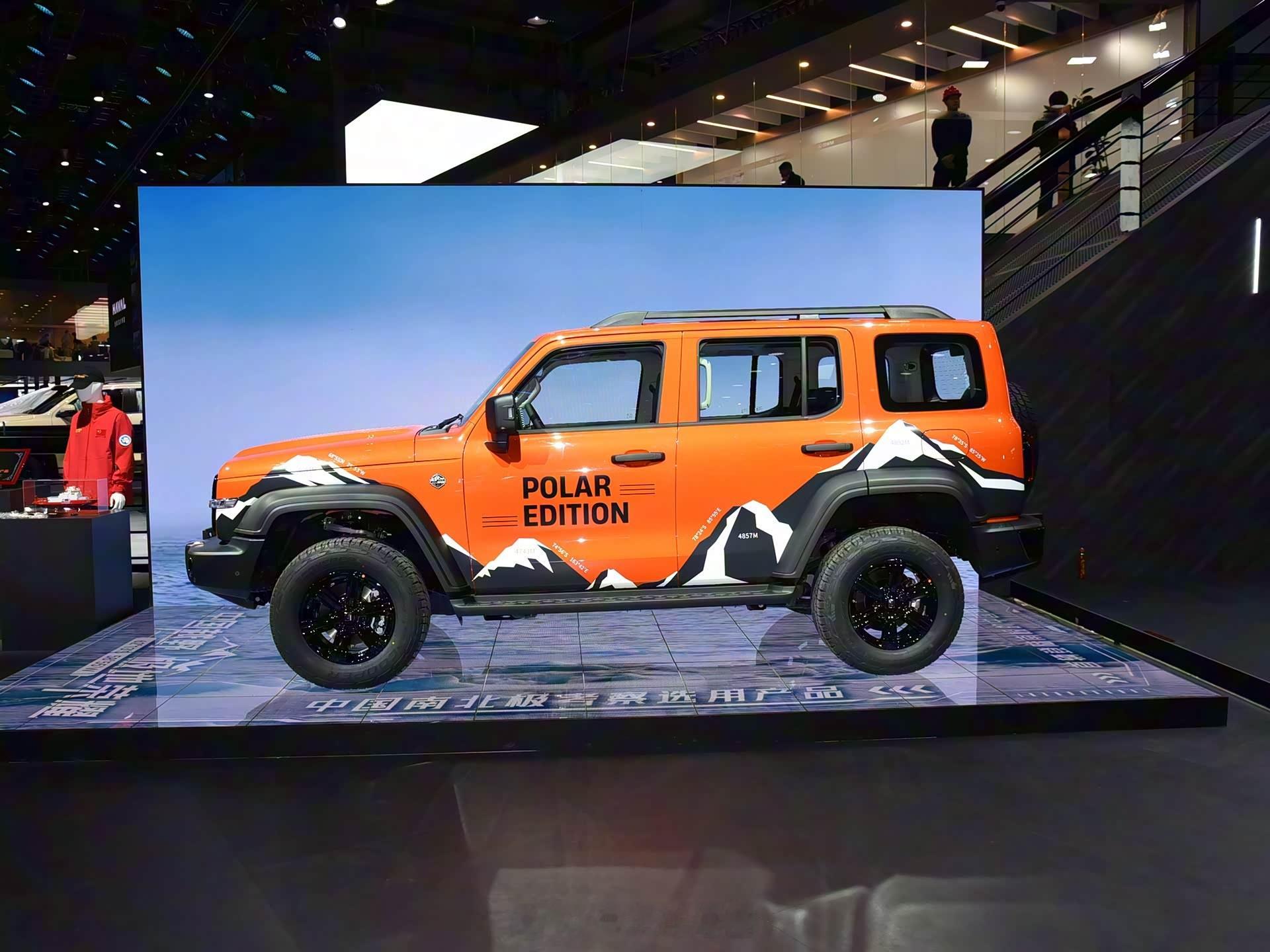 坦克300极地版上市，配三把锁+无线遥控绞盘售价22.68-24.48万元，限量