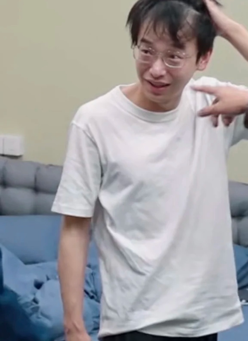 彭彭发际线大危险啊