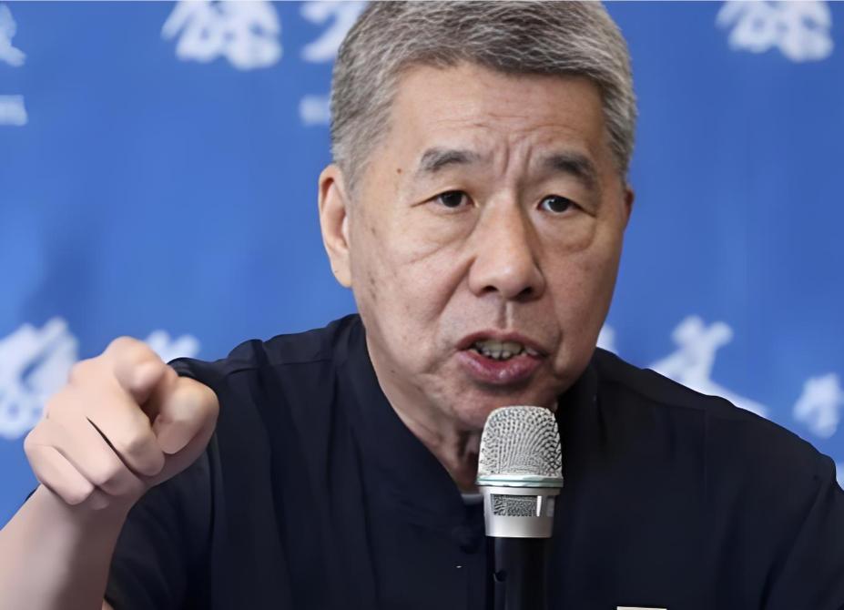 张亚中戳破国民党军购闹剧：“国民党3800亿+N与8000亿军购之争，并非路线对
