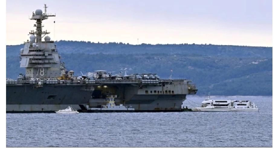 那个因为舰内起火的福特号核航母，修完了！3月28日已经停靠克罗地亚斯普利特港，随