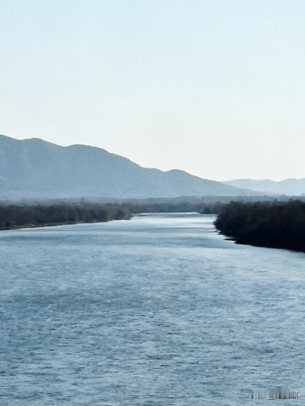 大家有没有听说“产能过剩”这个词?有些专家指出：产能过剩是指生产能力超过市场