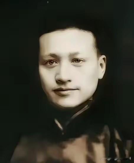 军统特工张金宝在暗杀了多个汉奸后被捕，汪伪76号特务队长吴四宝对他说：“张哥，你