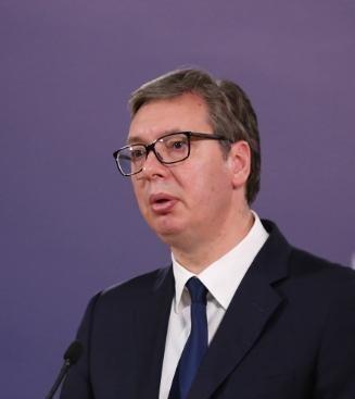 武契奇又给全世界上了一课，刚拿到中国的导弹后，他转头就邀请北约参加联合军演。40